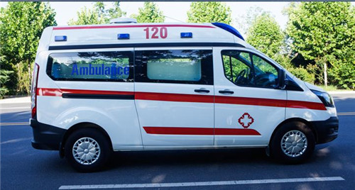 21款福特非急救转运车 面包救护车机构