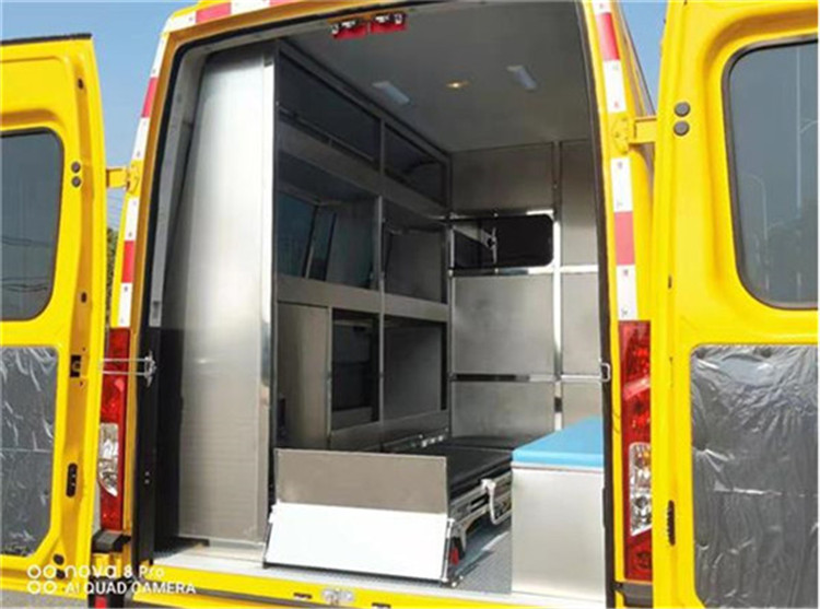 新生儿转运型救护车|紫外线废物车