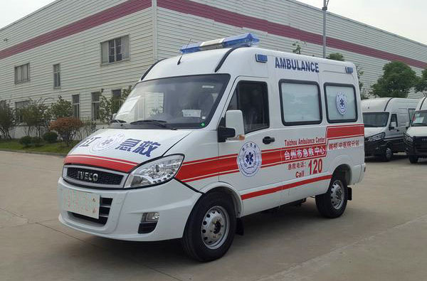 香港v80救护车配置
