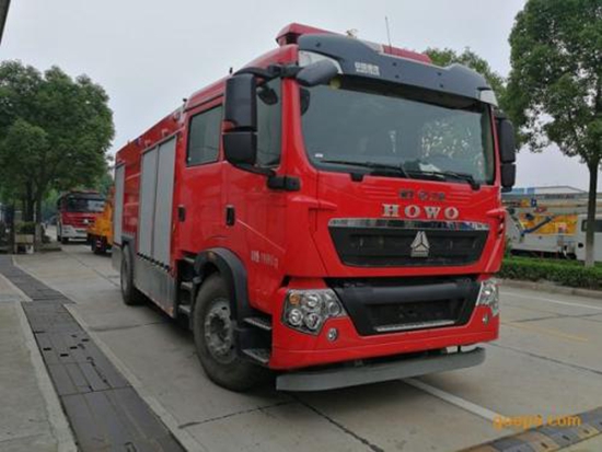 新疆江特牌豪沃5吨城市主战消防车厂家设置服务网点