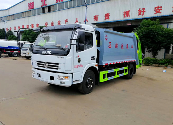 上海东风大多利卡压缩垃圾车厂家在哪
