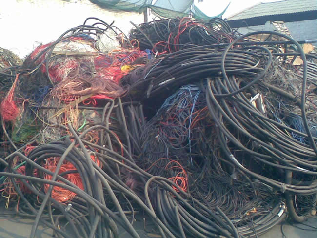 成都青羊区通讯电缆较高回收回收电子产品附近回收公司